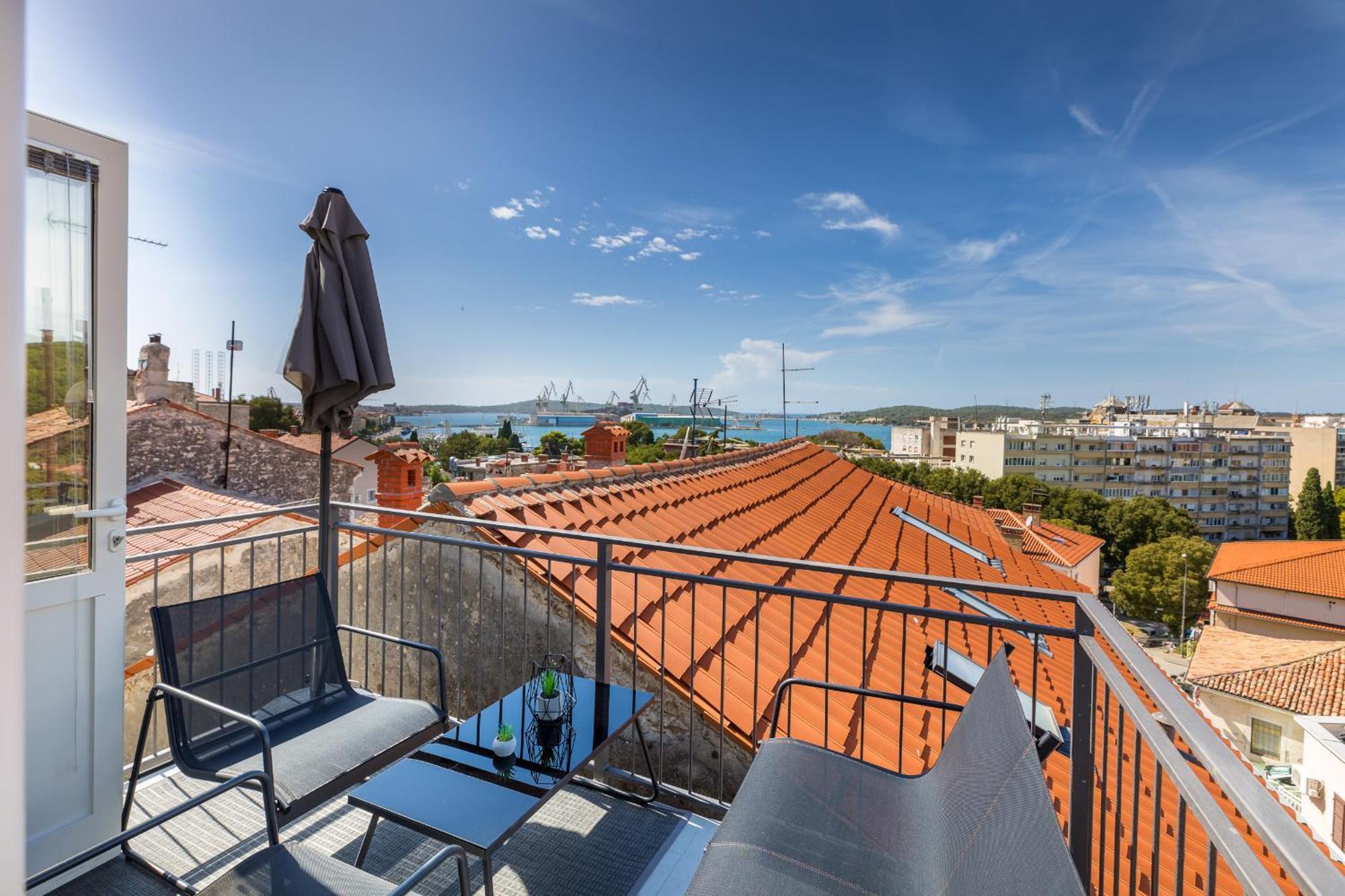 Pula Bay View Apartment Eksteriør bilde
